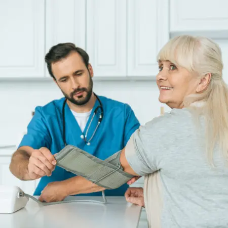 Residente y Cuidador